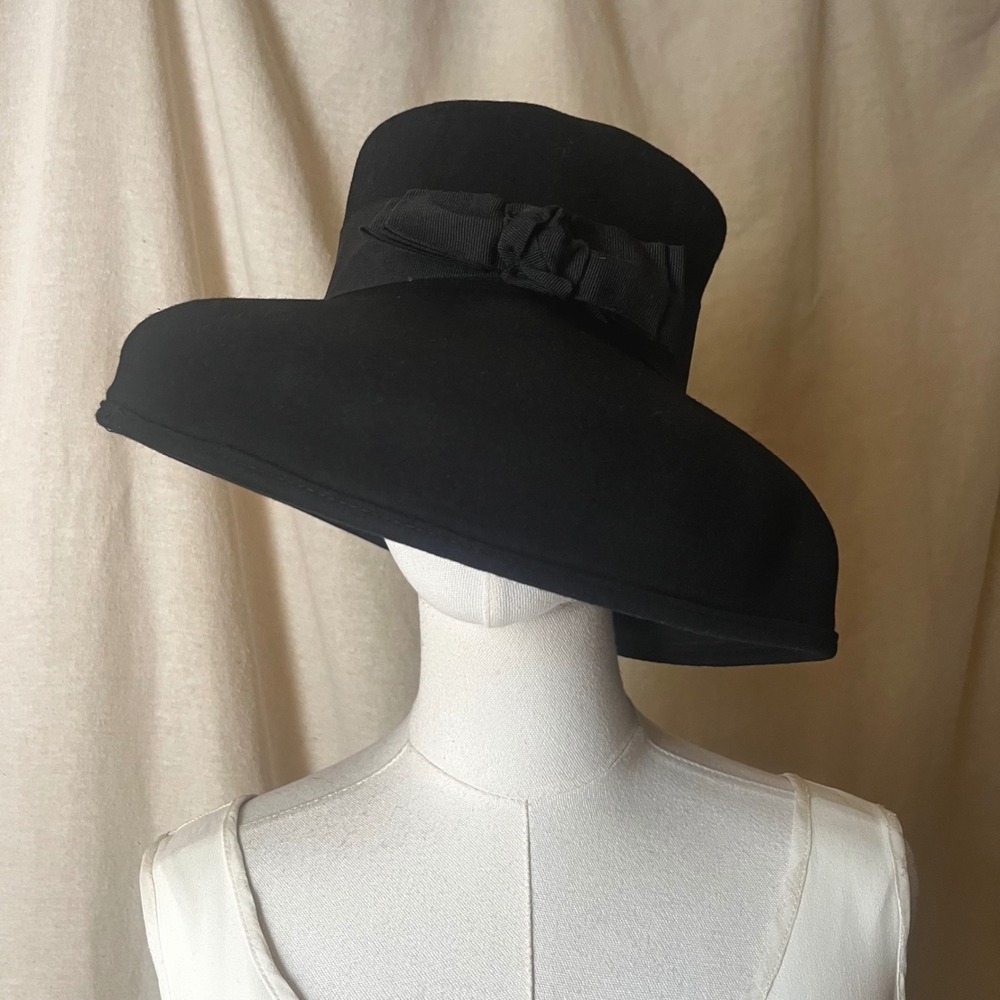 Vintage Amanda Smith Black Wool Wide Brim Hat Made in Italy Bow Trim